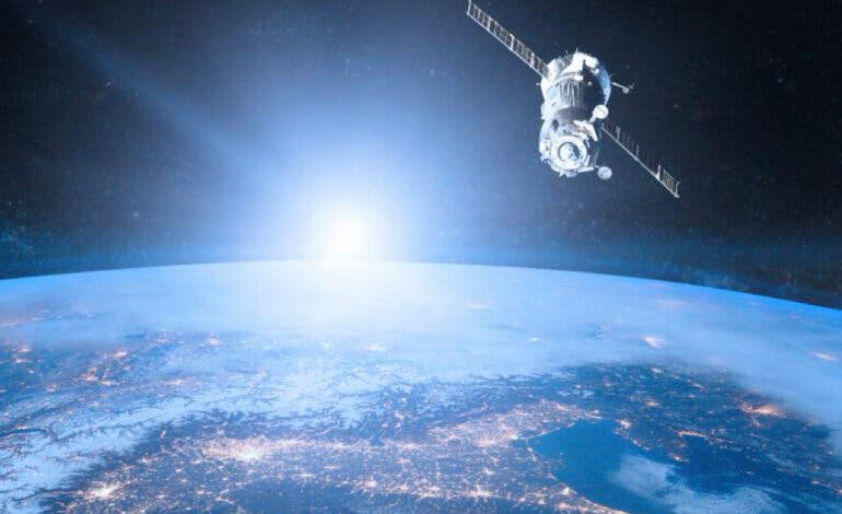 La Comunidad de Madrid subvenciona un proyecto universitario para lanzar un microsatélite al espacio