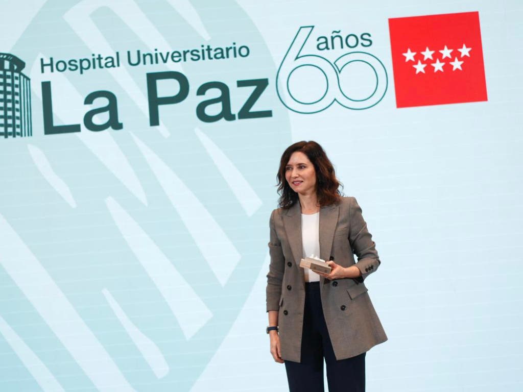 Ayuso celebra el 60 aniversario del Hospital La Paz, «uno de los mejores hospitales del mundo»