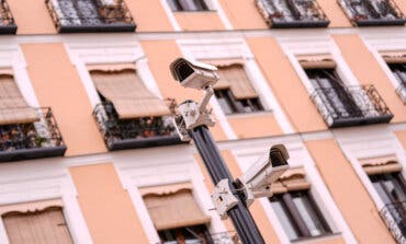 Madrid instala 16 cámaras con inteligencia artificial en la plaza del Dos de Mayo