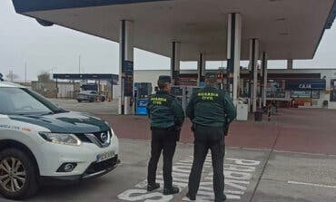 Pillados tres peruanos que robaban al descuido a conductores en la A-2 