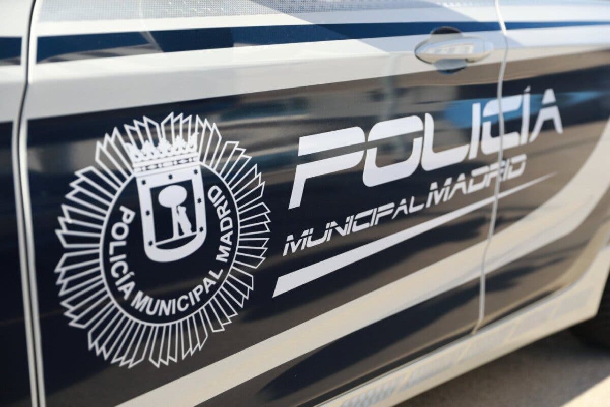 Rescatan a dos perros en pésimas condiciones en un local de Vicálvaro 