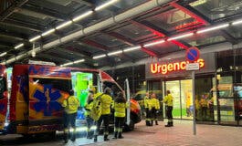 Herido grave un motorista de 35 años tras chocar contra un coche en Madrid