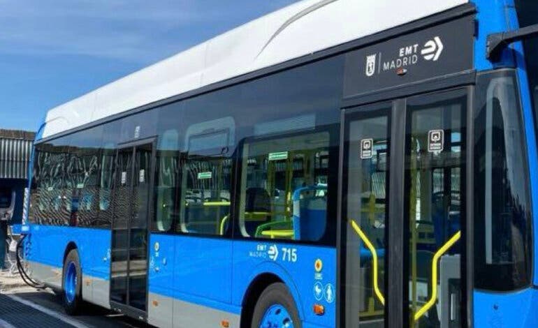 La Comunidad de Madrid invierte 900 millones para financiar el servicio de los más de 2.000 autobuses de la EMT
