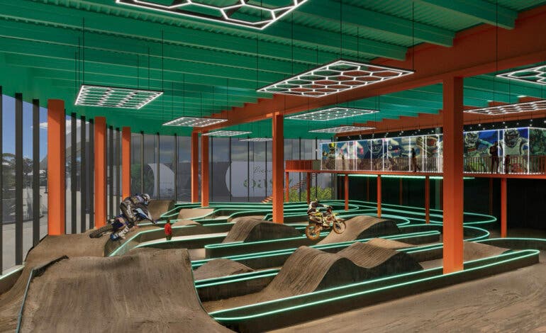 El primer circuito de motocross indoor del mundo abre sus puertas en Torrejón de Ardoz