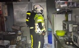 La explosión de una freidora provoca un incendio en un restaurante de Aranjuez