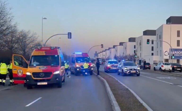 Herido grave un patinador tras ser atropellado por un coche en un paso de peatones en Madrid