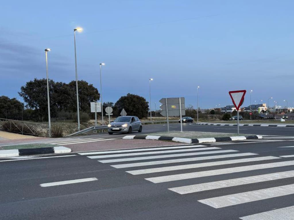 La Comunidad de Madrid instala casi 5.000 luminarias led en sus carreteras