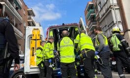 Muere un anciano en Entrevías al caer por el hueco de un ascensor en obras durante un forcejeo con su mujer
