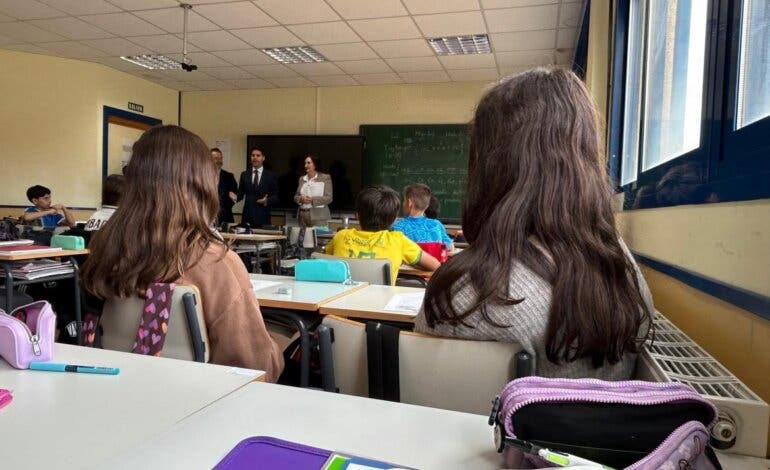 La Comunidad de Madrid incorporará 1.972 nuevos profesores el próximo curso
