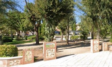 El hombre de 83 años apuñalado ayer en un parque de Alovera se encuentra fuera de peligro