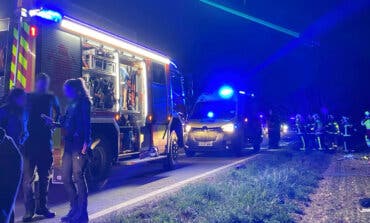 Muere un joven de 19 años tras chocar su coche contra un árbol en Chinchón