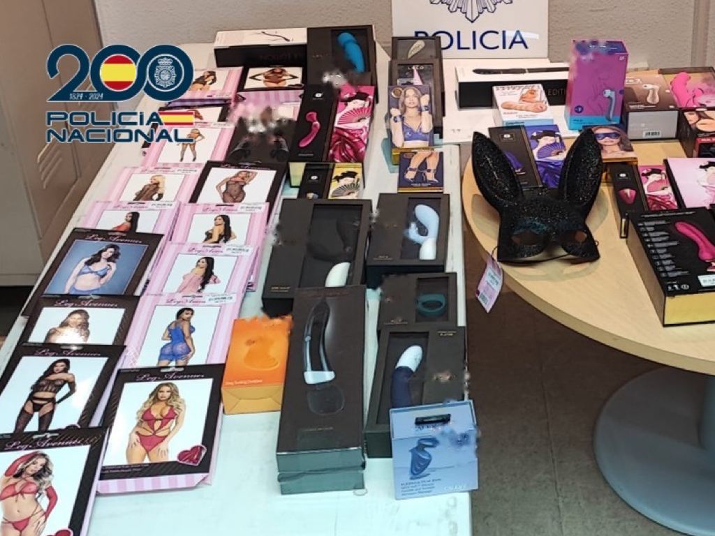 Cae una banda que robaba cajas fuerte con oxicorte y desvalijó un sex shop en Madrid 