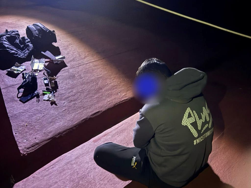 Detenido en Coslada cuando intentaba okupar una vivienda descolgándose desde el tejado del edificio