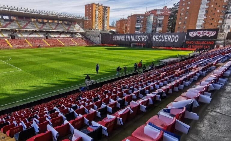 La Comunidad de Madrid inicia las obras de mejora del estadio del Rayo Vallecano 