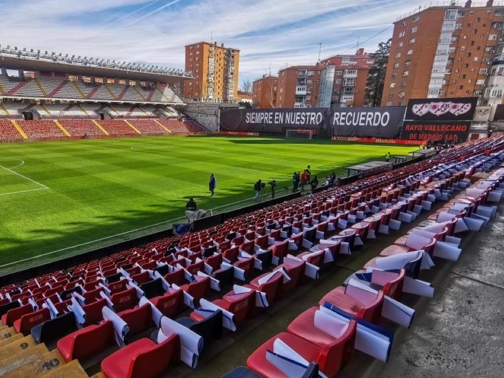 La Comunidad de Madrid inicia las obras de mejora del estadio del Rayo Vallecano 