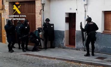 Detenido por atracar un banco en Navalcarnero el hermano del atracador de Algete