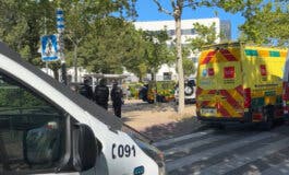 Muere un hombre tiroteado en la puerta de un colegio en Pozuelo de Alarcón