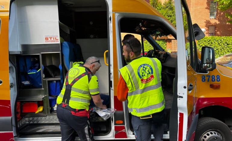 Un hombre resulta herido grave tras ser atropellado por un autobús urbano en Hortaleza