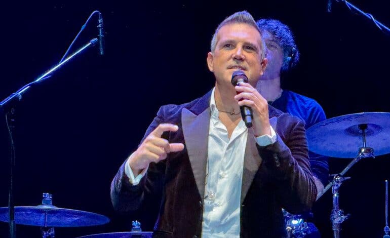 El mayor espectáculo internacional homenaje a Luis Miguel llega a las Fiestas de Torrejón 2025