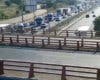 Hasta dos kilómetros de retenciones en Alcalá de Henares por un accidente en la A-2