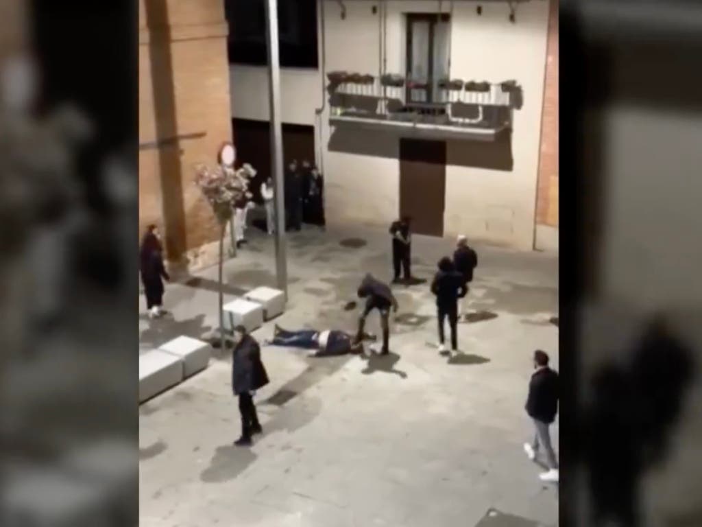 Detenidos los autores de la brutal agresión a un joven en Alcalá de Henares, a las puertas de una discoteca