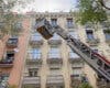 Dos intoxicados por inhalación de humo en el incendio de una vivienda en Arganzuela, en Madrid