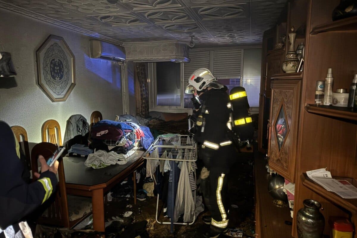 Muere una mujer de 58 años en el incendio de su vivienda en Parla