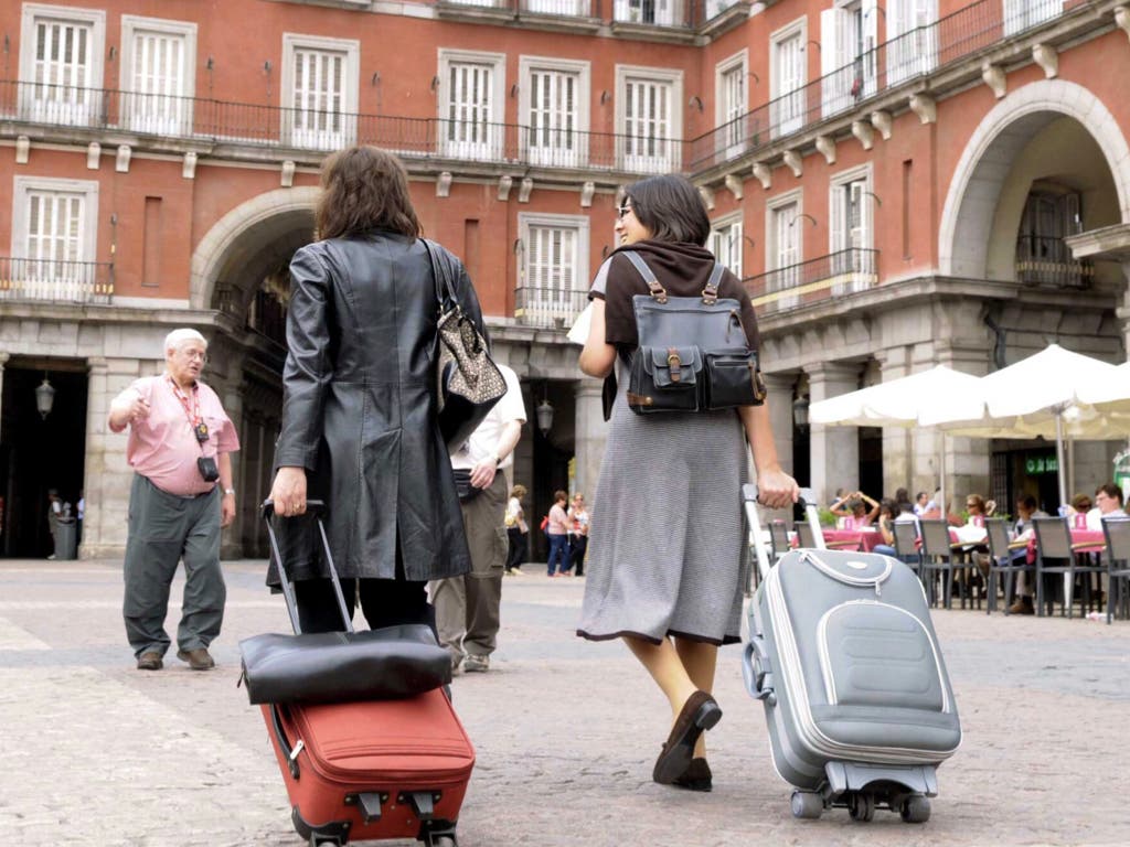 Argentina, Suiza, Reino Unido y Brasil lideran el turismo internacional en Madrid en abril