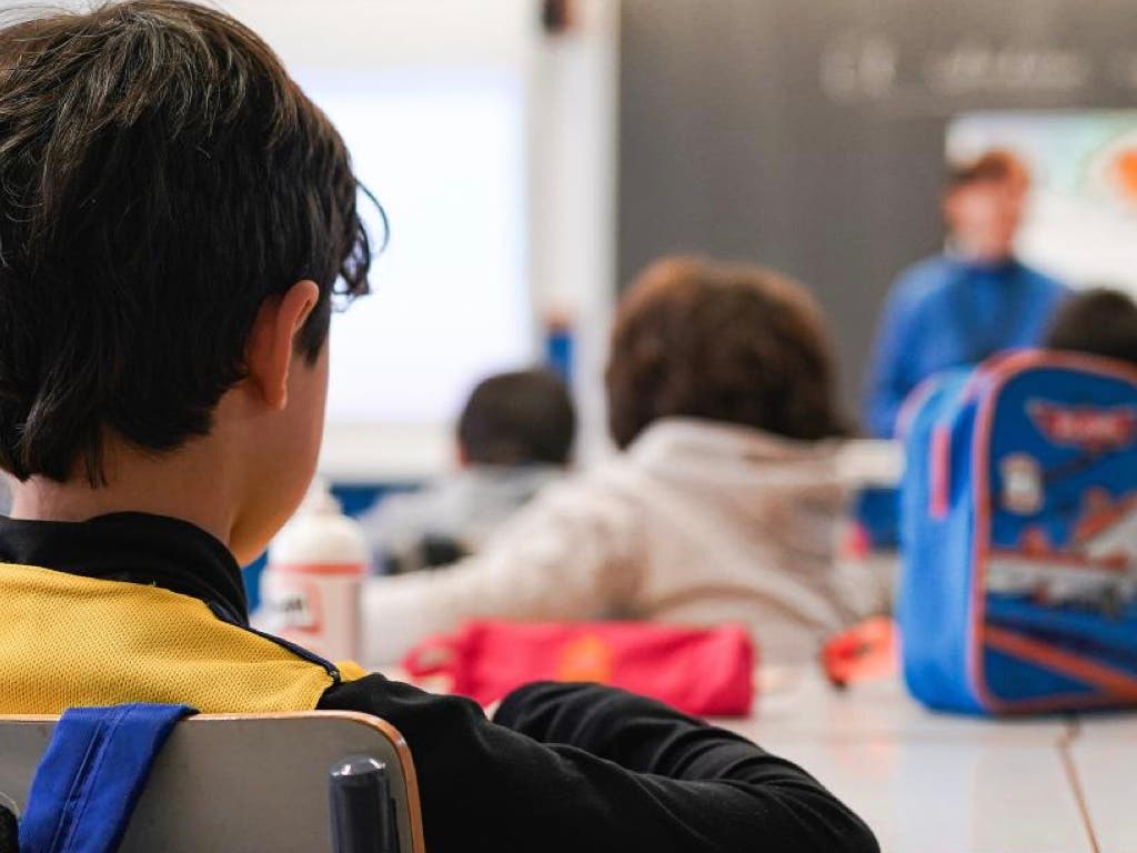 La Comunidad de Madrid ultima la implantación de la jornada partida en los colegios el próximo curso