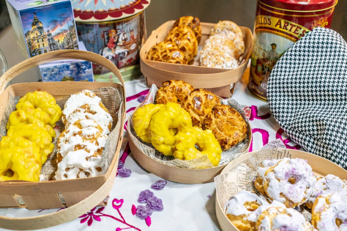 Listas, tontas, de Santa Clara y francesas… las rosquillas del santo brillan un año más en San Isidro