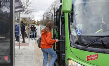 Madrid actualiza su plano turístico con rutas en Metro, Cercanías y autobús para descubrir la región