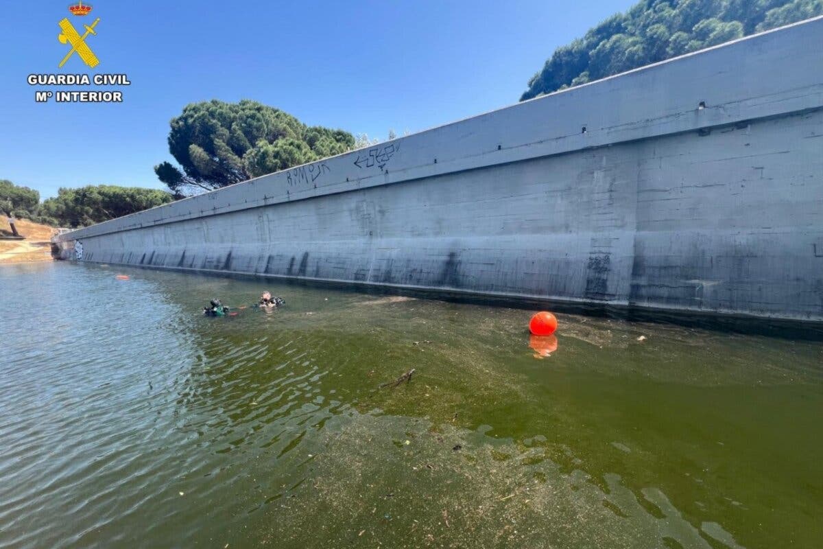 Hallan el cuerpo de un joven desaparecido en el pantano de San Juan