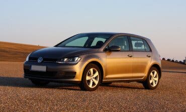 ¿Qué líquidos debe revisar regularmente en su coche? Guía completa para conductores