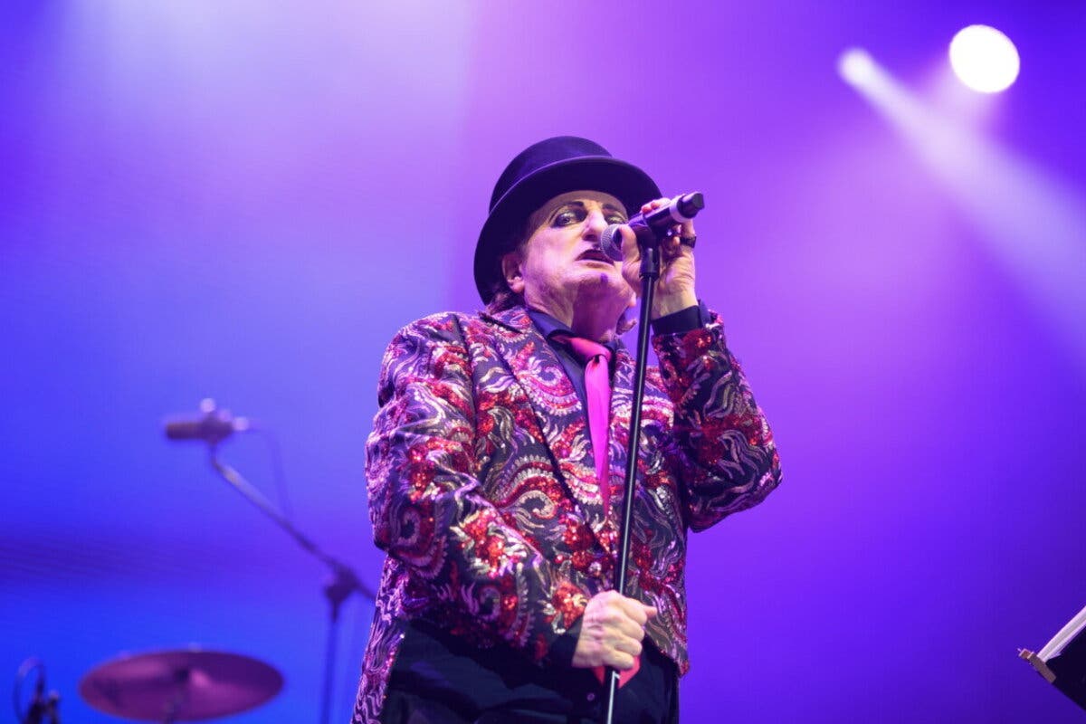 Torrejón revivirá los 80 en la Plaza Mayor con La Guardia, la Orquesta Mondragón y Santiago Auserón