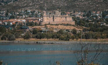 Hallan el cadáver de una joven flotando en el embalse de Manzanares el Real