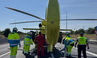 Herido grave un conductor tras volcar su coche en la A-2, en Alcalá de Henares