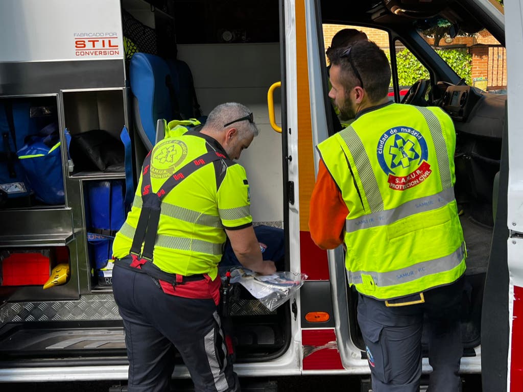 Un corredor sufre un golpe de calor en la Madrid Vintage Run y es evacuado al hospital