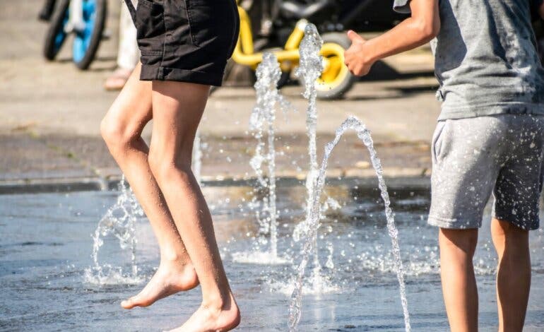 Aviso amarillo este lunes: hasta 36 grados en el Henares y tormentas en todo Madrid