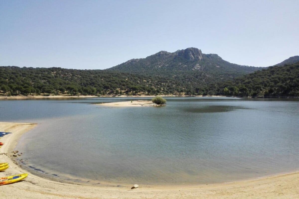 Las 4 playas de Madrid autorizadas para el baño este verano