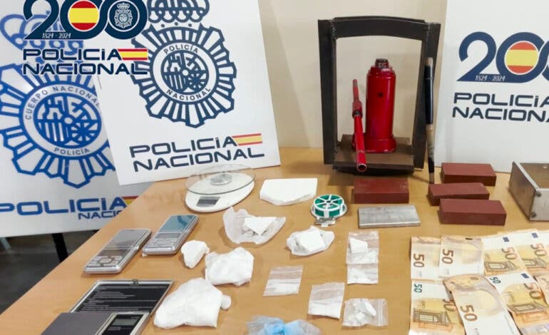 Cuatro detenidos en Torrejón por vender cocaína en locales de ocio