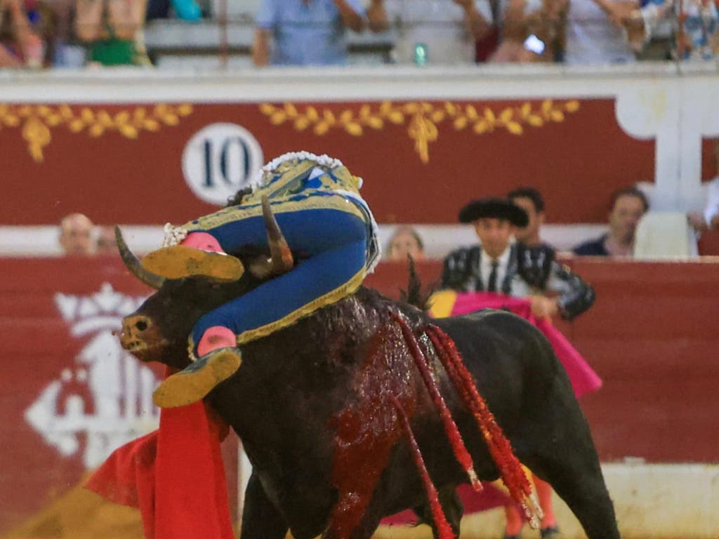 Víctor Hernández, a la enfermería tras una fuerte voltereta en las Fiestas de Torrejón