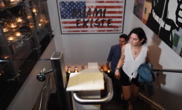 Ayuso inicia su viaje institucional a Estados Unidos con una reunión con rectores en Miami