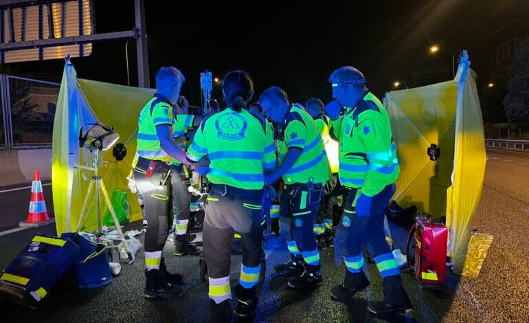 Un motorista resulta herido grave en un accidente en la M-30, a la altura de Méndez Álvaro