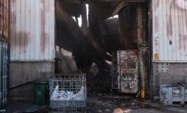 Así ha quedado la planta de baterías de Azuqueca tras el incendio que provocó una nube tóxica