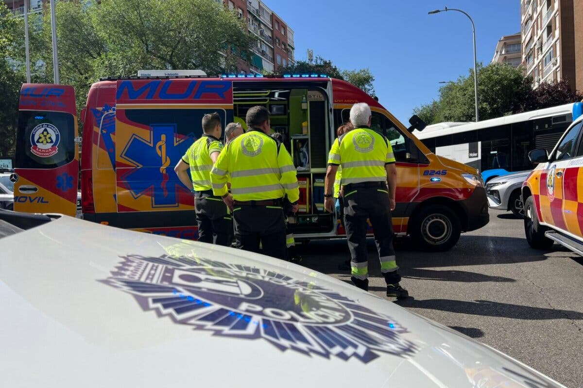 Un coche atropella a dos mujeres en Madrid y una resulta herida grave