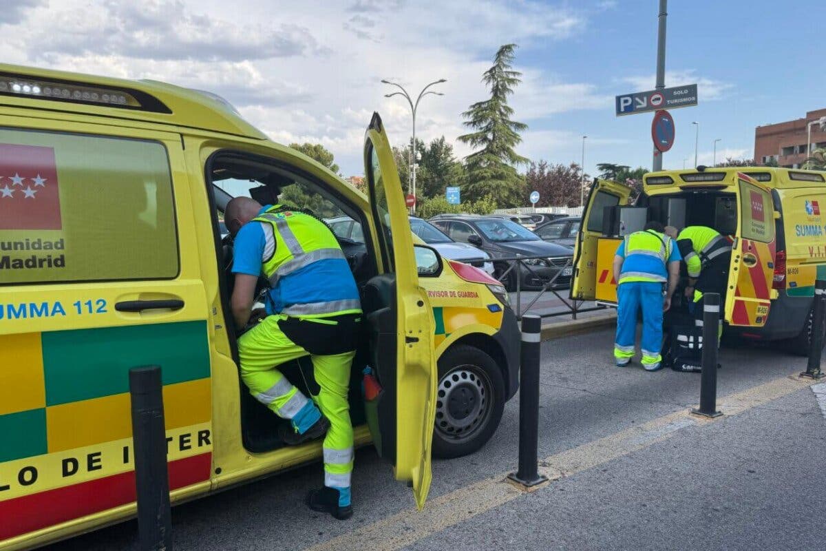 Grave un hombre tras precipitarse desde 15 metros en un edificio de la calle General Ricardos de Madrid