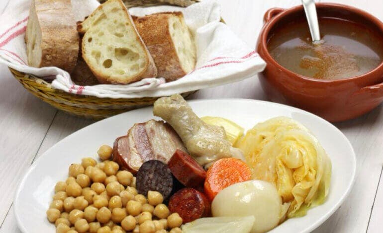 La Comunidad de Madrid inicia los trámites para declarar el cocido madrileño Bien de Interés Cultural