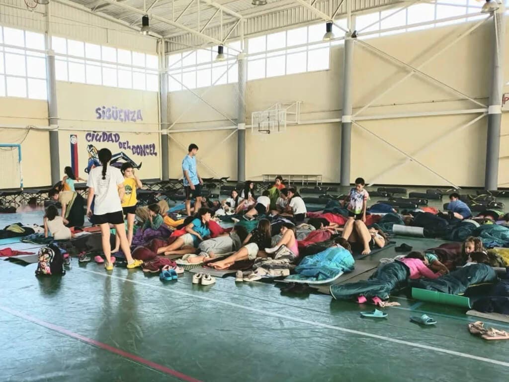 Una fuerte tormenta obliga a evacuar a 80 niños de un campamento en Sigüenza
