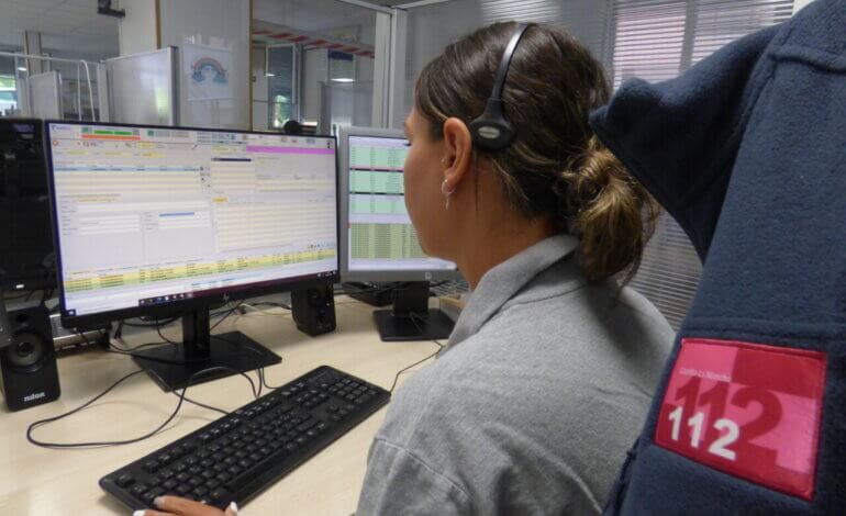 Finalizan las restricciones por el incendio de Azuqueca y solo sigue confinado el polígono