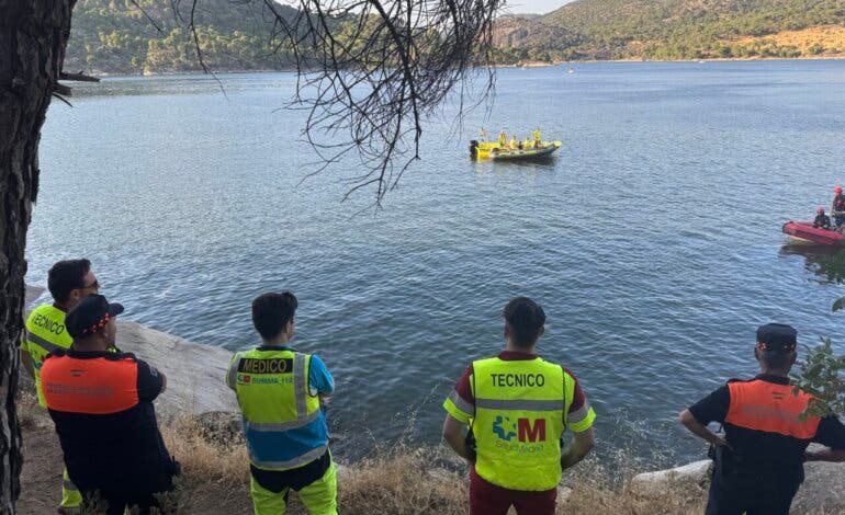 Buscan a un bañista de 30 años desaparecido en el Pantano de San Juan